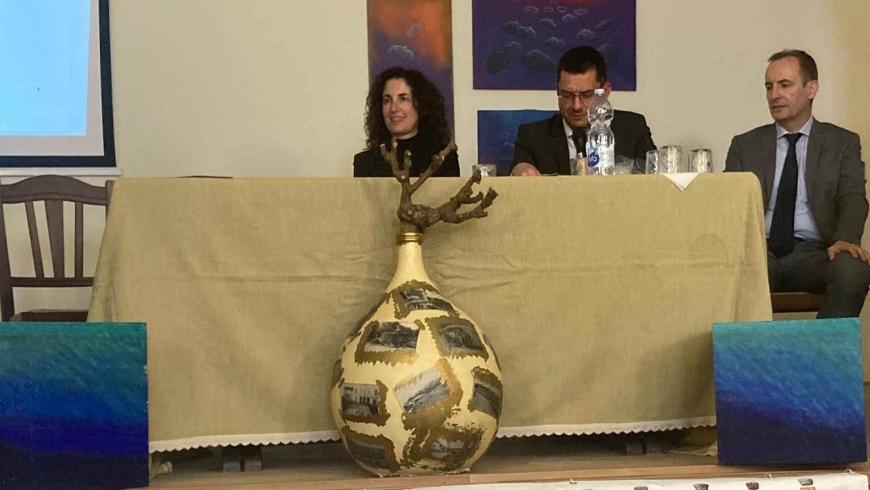 Un momento dell'incontro: da sinistra, Rossana Pennazio, Vito Rubino e Guido Lingua